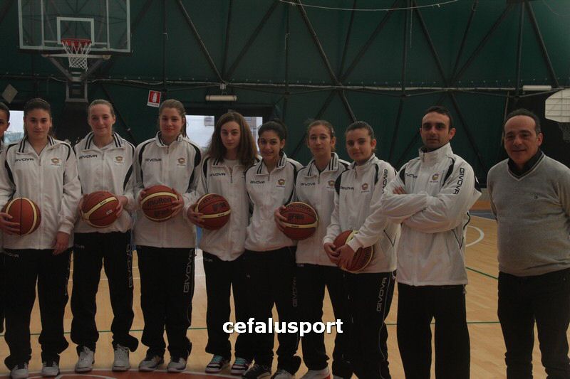 120218 basket 023_tn.jpg